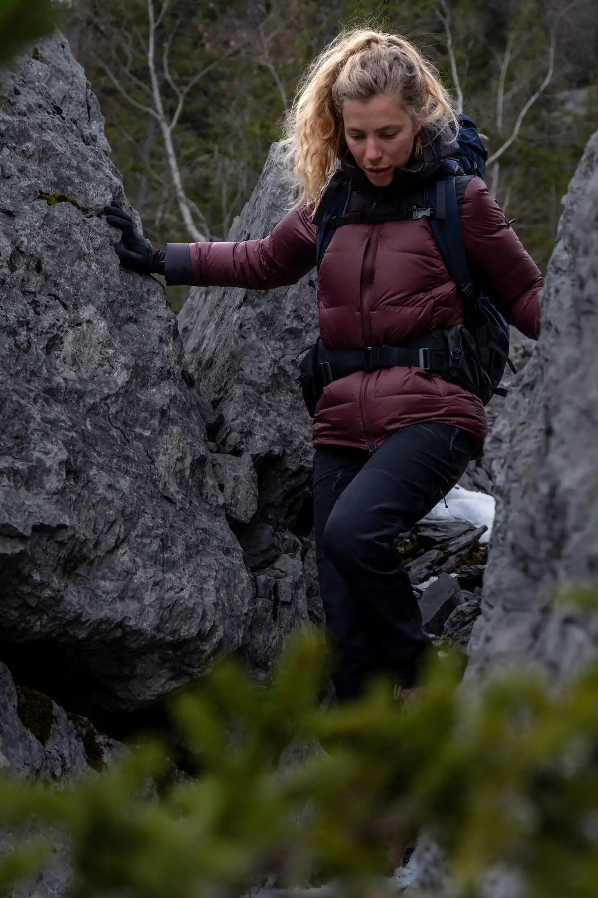 Simond Women’s MT900 Hooded Down Puffer Jacket