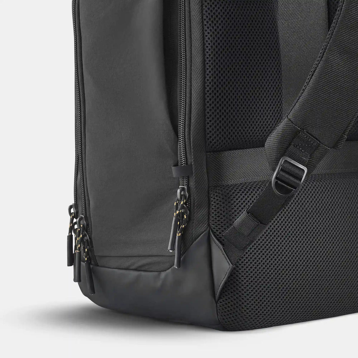 Quechua NH500 Escape 23 L Hiking Backpack