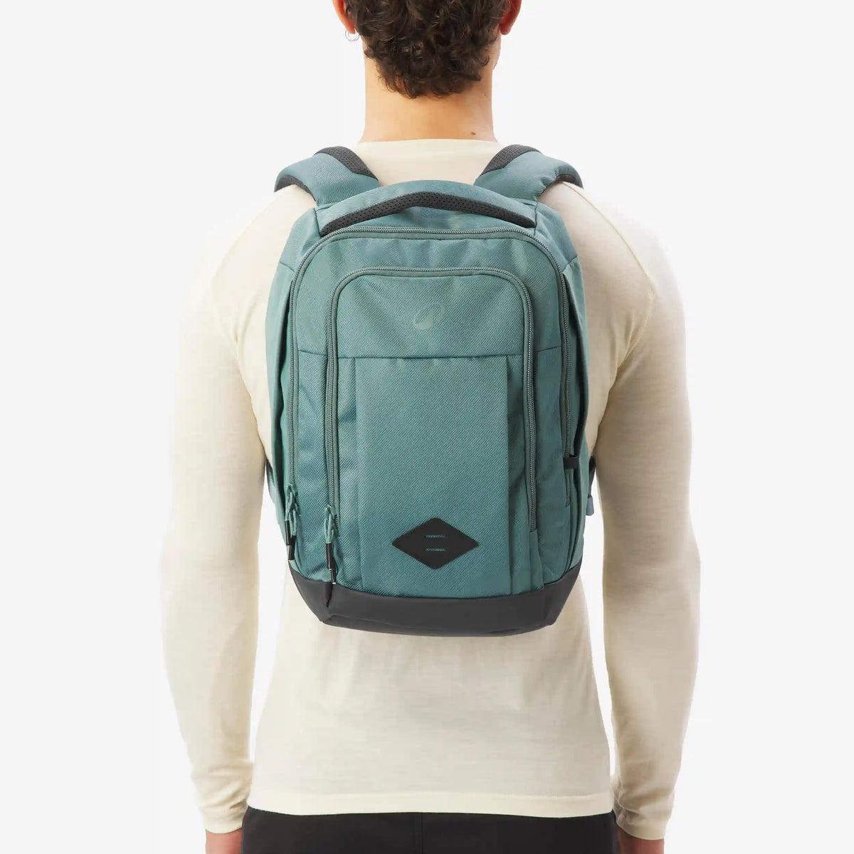 Quechua NH500 Escape 16 L Hiking Backpack