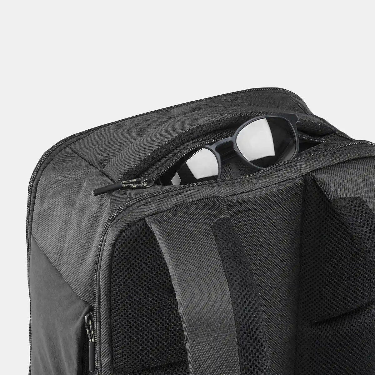 Quechua NH500 Escape 32 L Hiking Backpack